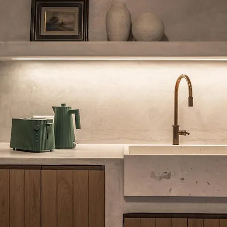 Casa Vindemia * 罗希姆诺