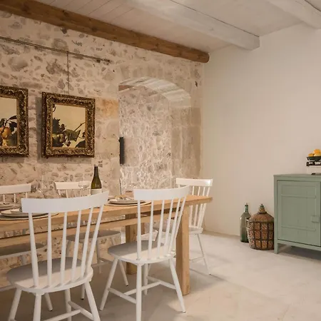 Casa Vindemia بيت للعطل